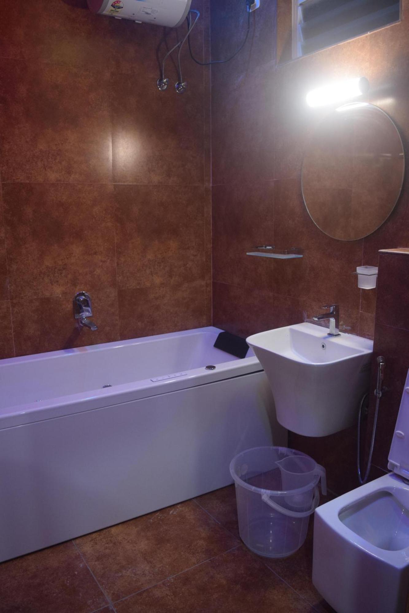 Esakki Empire Hotel 3*