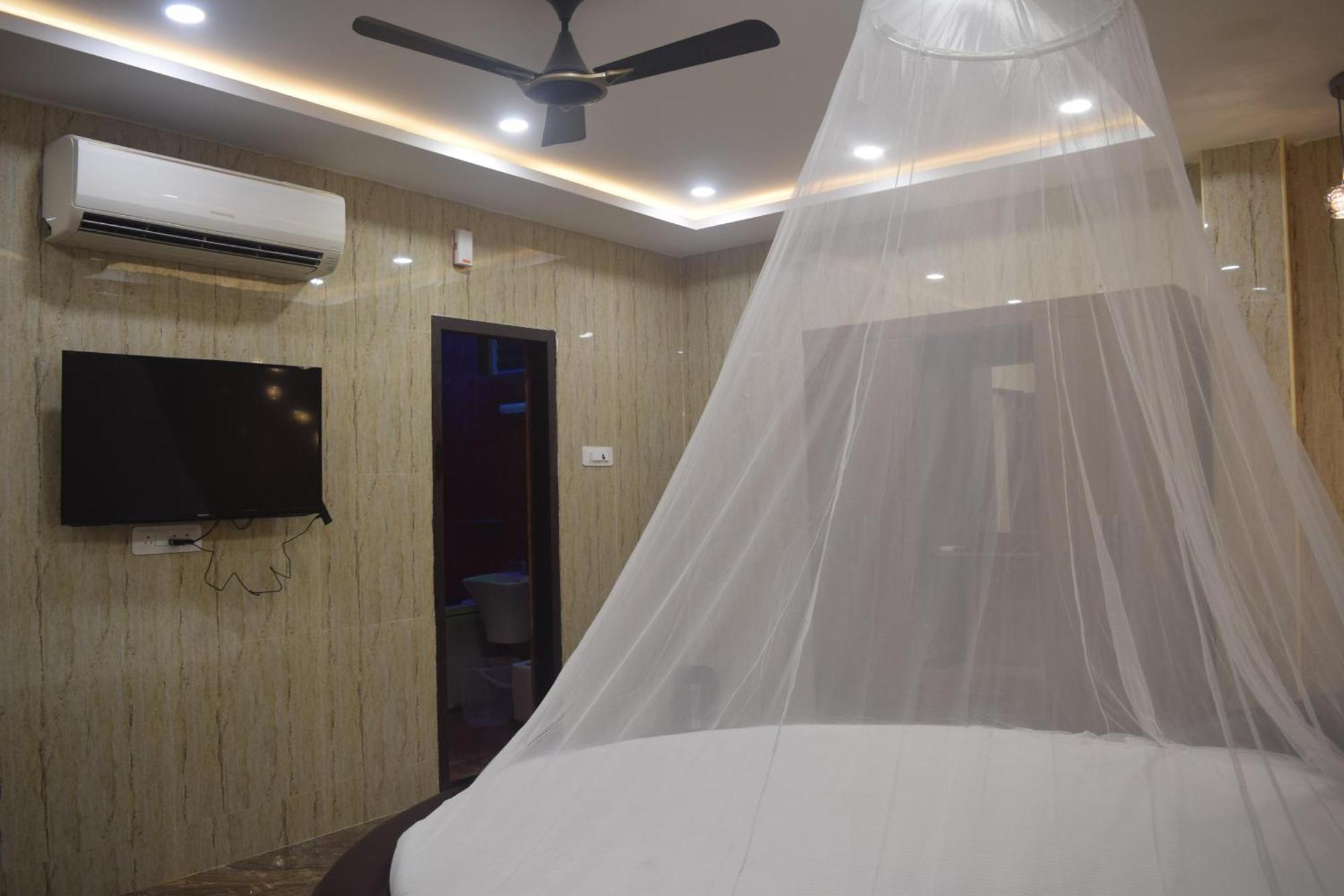 Esakki Empire Hotel Chennai